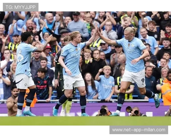 曼城左路未来不稳？多库爆发引发内部位置竞争